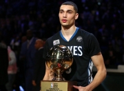 开云官方app入口-火箭打穿黄蜂，福克斯展现巨星价值，新星崛起与战术博弈的完美诠释