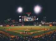 开云官方app入口-世界排名争夺战之夜，凯恩比赛走势一手掌控