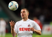 开云体育在线-鏖战法兰西，孤星耀绿茵—从葡萄牙队到张本智和的扛旗者启示