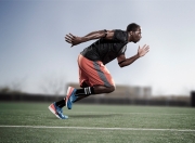 开云体育视频直播-赛道上的终局艺术，维斯塔潘关键制胜，梅赛德斯绝杀哈斯车队