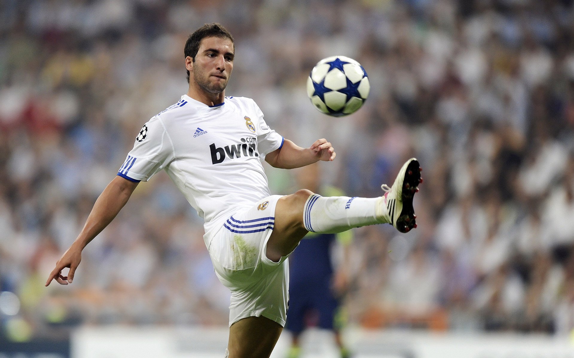 上海队击败勇士?不,这是詹姆斯硬仗之王的加冕礼